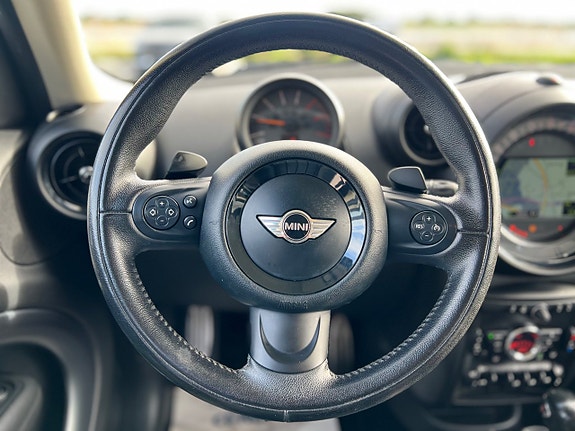 MINI Countryman Cooper SD 14 of 16