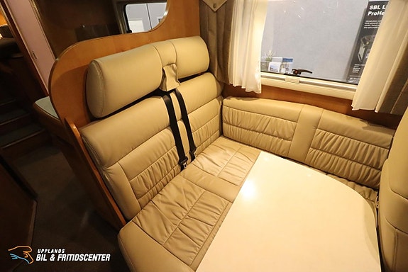 Rapido 966 / Mercedes 3,0 V6 Aut / Skinn / Taksäng 14 of 14