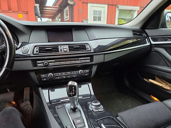 BMW 520d 9 of 9