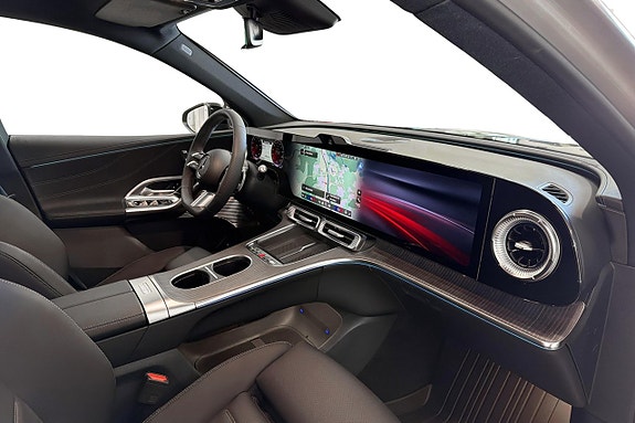 Mercedes-Benz GLC400 13 of 13
