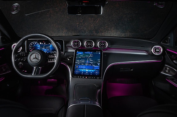Mercedes-Benz C300 d 23 of 28
