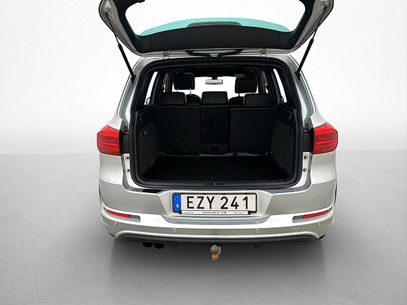Volkswagen Tiguan 7 of 28