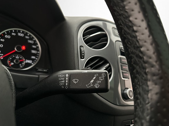Volkswagen Tiguan 18 of 28