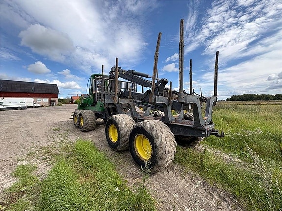 John Deere 1210G 8 of 24