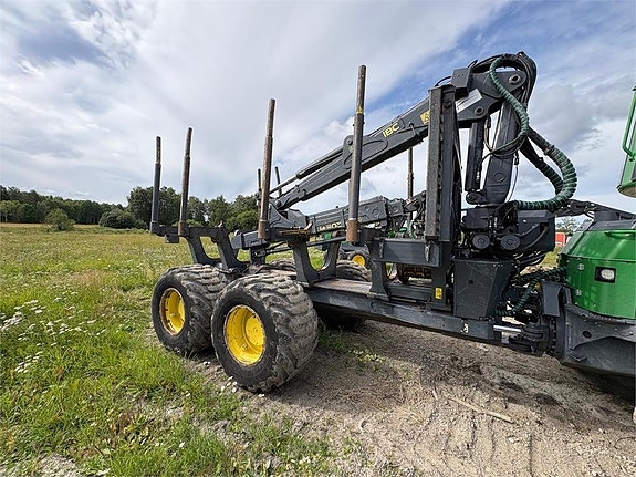 John Deere 1210G 12 of 24