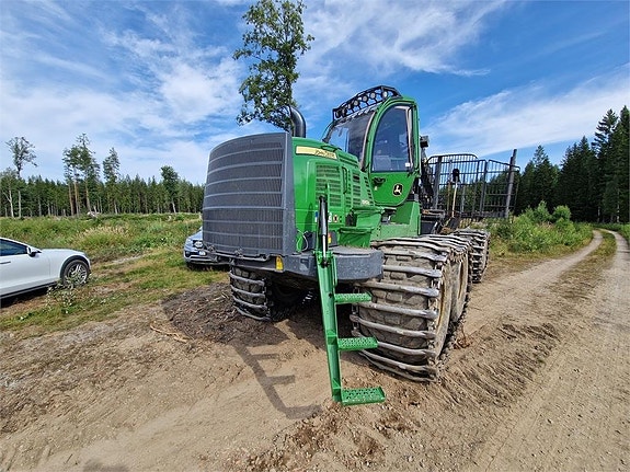 John Deere 1910G