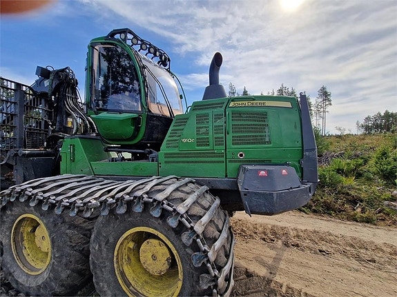 John Deere 1910G 20 of 24