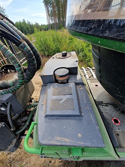 John Deere 1910G 23 of 24
