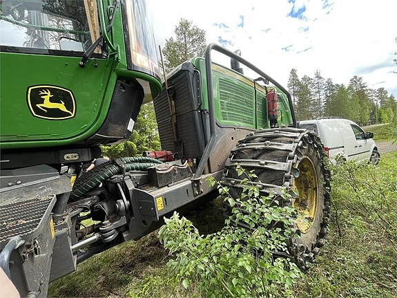 John Deere 1270G 14 of 24