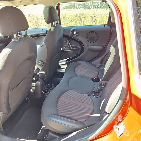MINI Countryman Cooper D 5 of 6