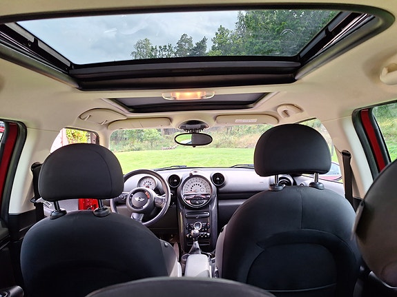 MINI Countryman Cooper D 3 of 6