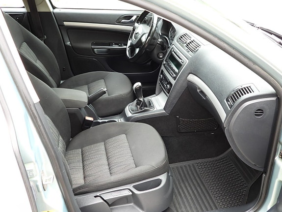 Skoda Octavia 22 of 29