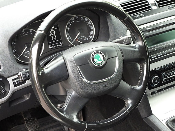 Skoda Octavia 13 of 29