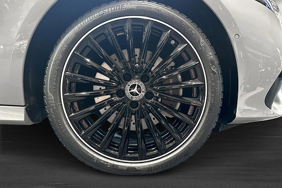Mercedes-Benz A250 e 14 of 14