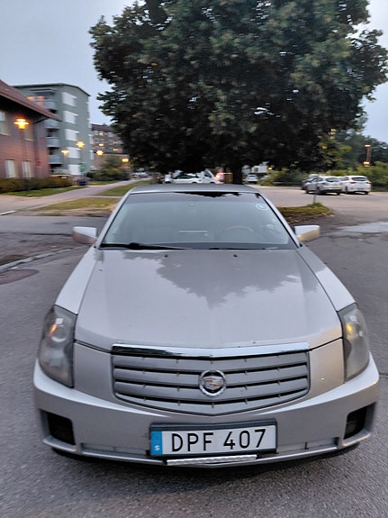 Cadillac CTS 2 of 6