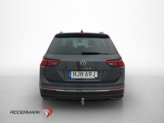 Volkswagen Tiguan 5 of 28