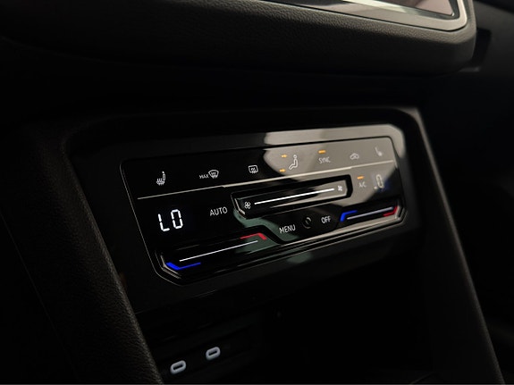 Volkswagen Tiguan 21 of 28