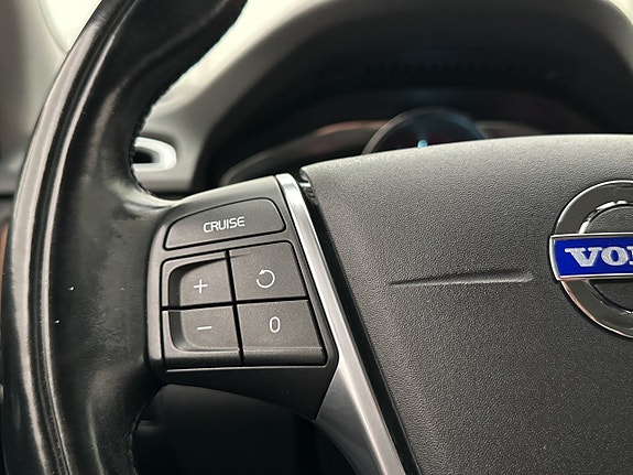 Volvo XC70 16 of 30
