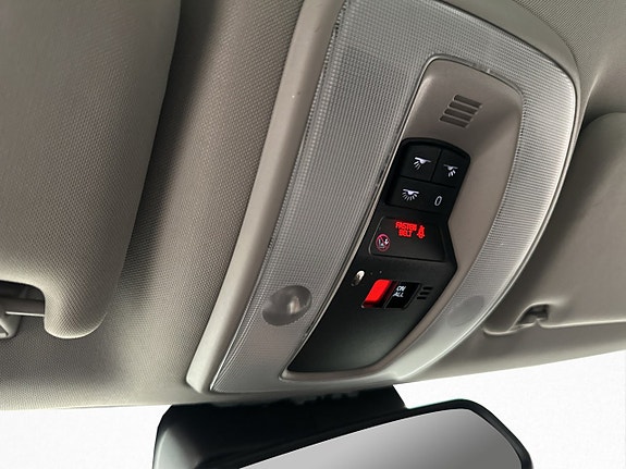 Volvo XC70 25 of 30