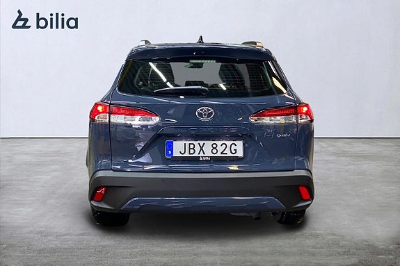 Toyota Corolla Cross 5 of 21