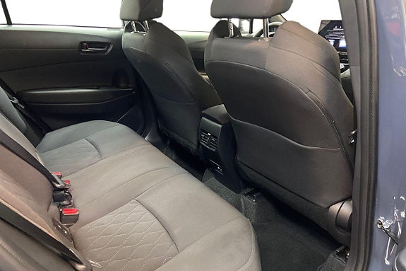 Toyota Corolla Cross 9 of 21