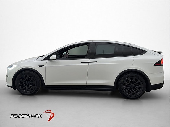 Tesla Model X 5 of 30