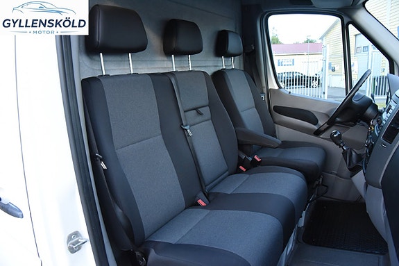 Volkswagen Crafter 35 11 of 15