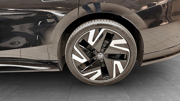 Volkswagen ID.7 6 of 12
