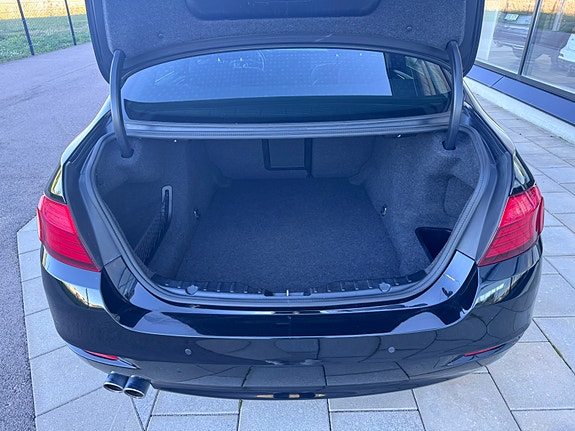 BMW 520d 4 of 10