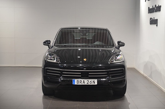 Porsche Cayenne Coupe 3 of 21