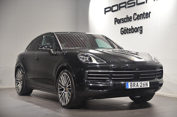Porsche Cayenne Coupe 2 of 21