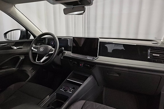 Volkswagen Tiguan 8 of 10