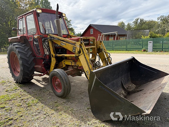 Traktor Volvo BM 2254 med lastare 3 of 27