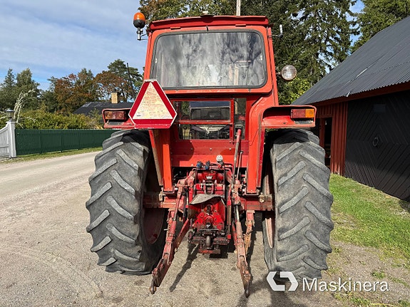 Traktor Volvo BM 2254 med lastare 6 of 27