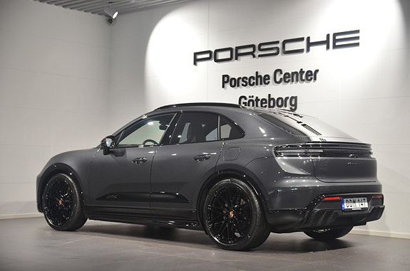Porsche Macan GTS 5 of 23