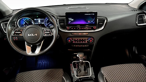 Kia Ceed 7 of 16