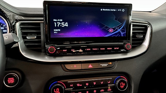 Kia Ceed 11 of 16