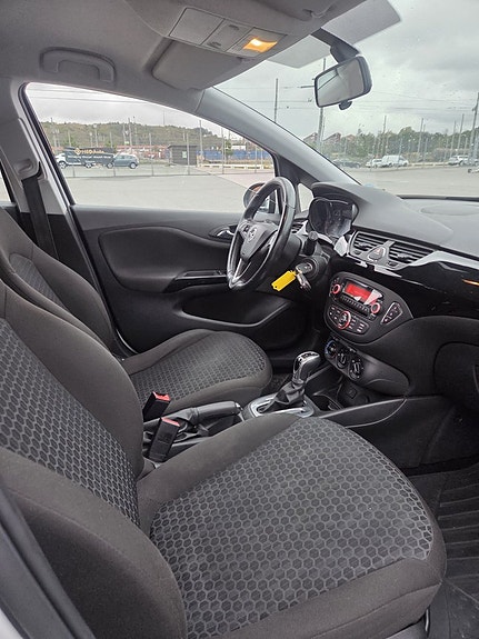 Opel Corsa 10 of 10