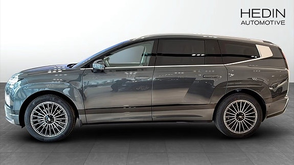 Hyundai Ioniq 9 2 of 16