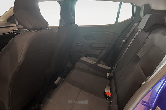 Dacia Sandero 7 of 15