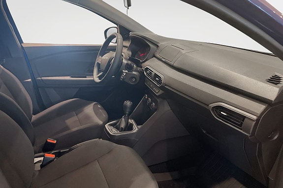 Dacia Sandero 9 of 15