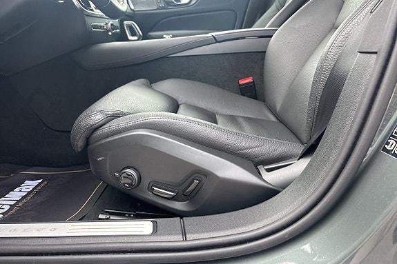 Volvo V60 13 of 15