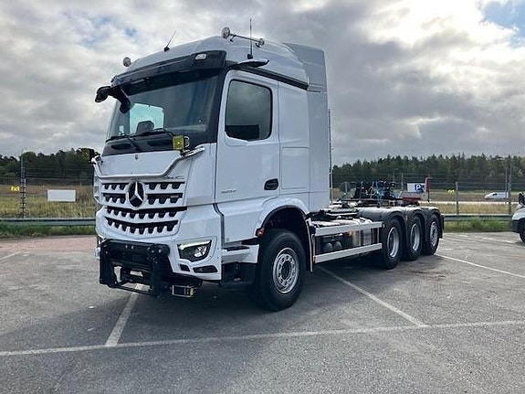 Mercedes-Benz Arocs V 3253 L 8x4 Plogbil