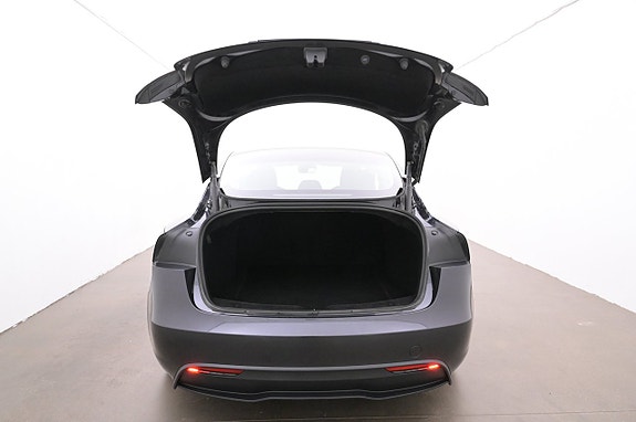 Tesla Model 3 23 of 27
