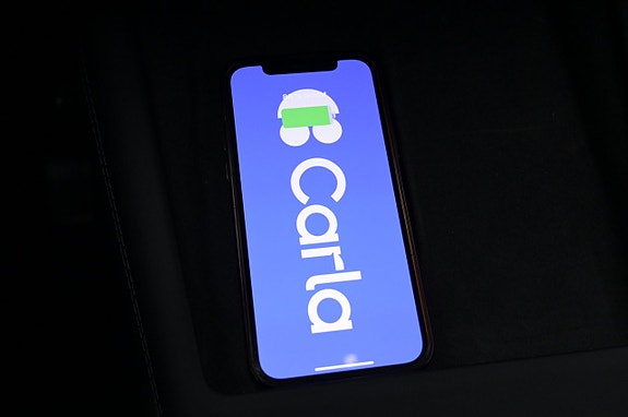 Tesla Model 3 19 of 27