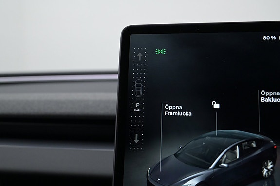 Tesla Model 3 18 of 27