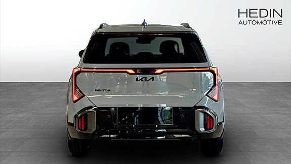 Kia Seltos 7 of 13