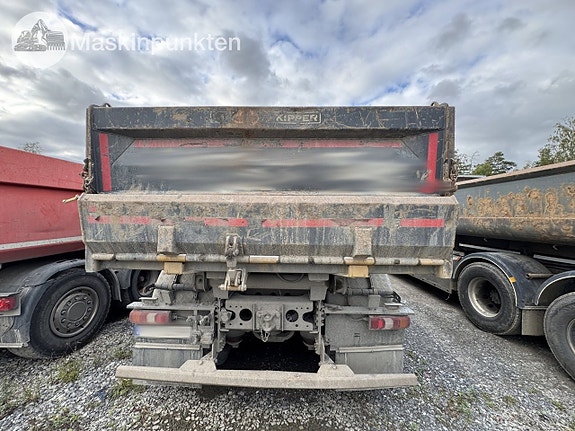 Mercedes-Benz Arocs 6x2 Schaktbil 4 of 27