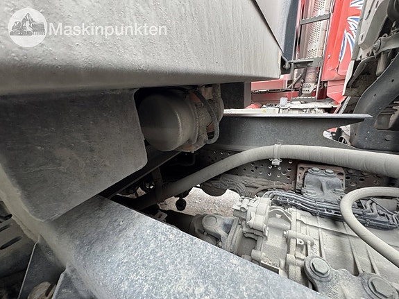 Mercedes-Benz Arocs 6x2 Schaktbil 27 of 27