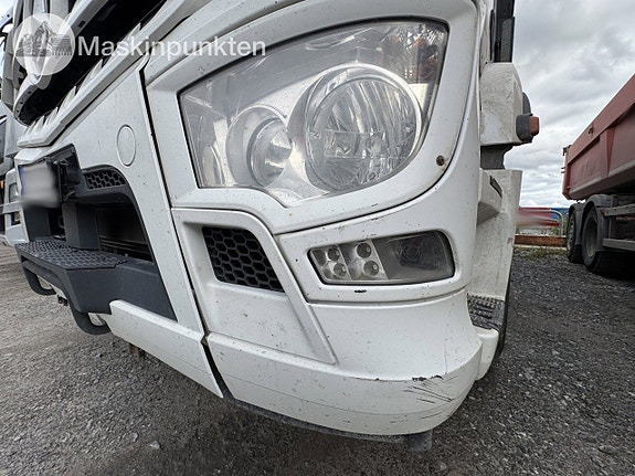 Mercedes-Benz Arocs 6x2 Schaktbil 16 of 27